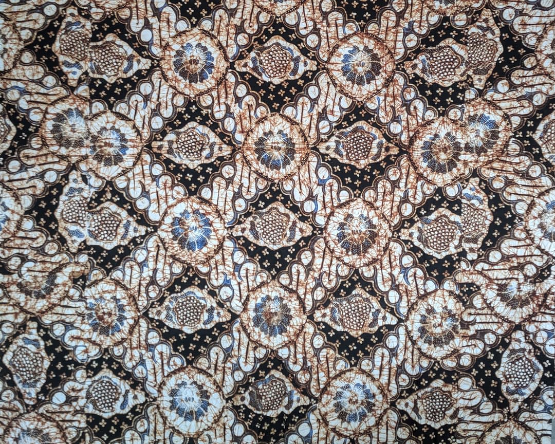 Batik Ceplok Kembang Atlas Biru Lawasan Batik Sejawat
